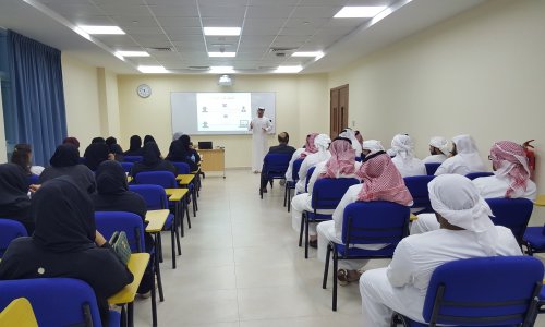 جامعة العين تنظم محاضرة توعوية حول 