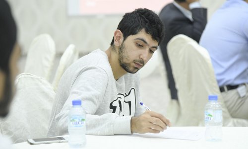 كلية الهندسة تنظم يوماً علمياً مفتوحاً لمدرسيها وطلبتها