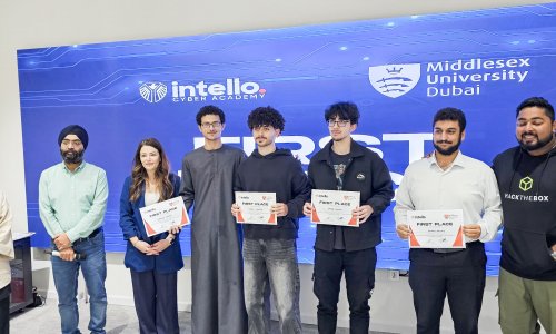 طلاب الهندسة يحققون المركز الأول في مسابقة 