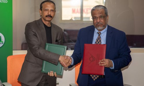  مذكرة تفاهم بين كلية الأعمال في جامعة العين ورايز بايوفلز لتعزيز الوعي البيئي