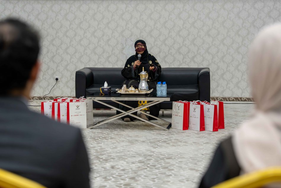 The Impact of Electronics on the Emirati Dialect